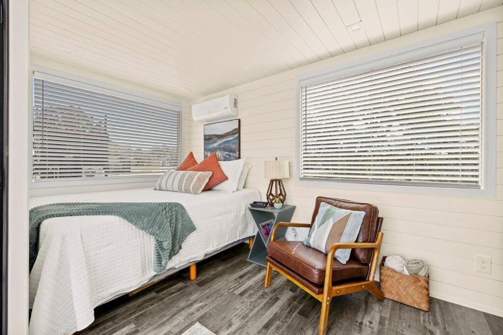 New The Sunset Luxury Container Home Fredericksburg Eksteriør billede
