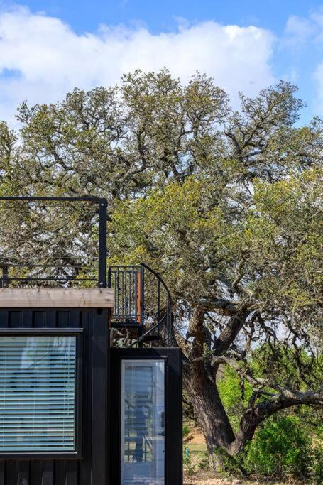 New The Sunset Luxury Container Home Fredericksburg Eksteriør billede